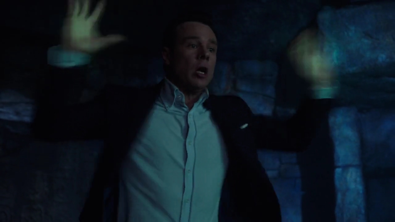 Charmed-Online-dot-nl_Charmed-1x20Ambush00674.jpg