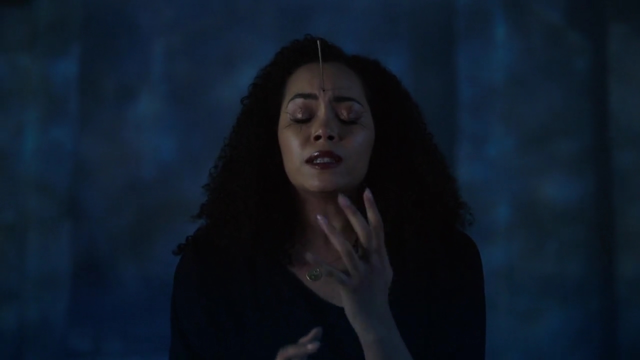 Charmed-Online-dot-nl_Charmed-1x20Ambush00678.jpg