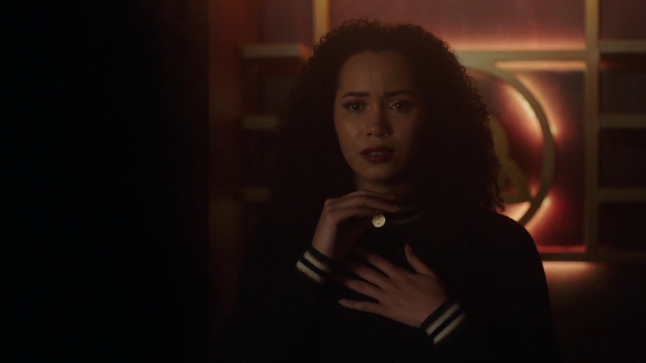 Charmed-Online-dot-nl_Charmed-1x20Ambush01775.jpg