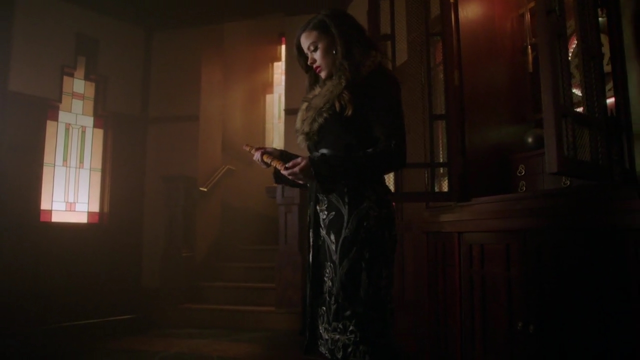 Charmed-Online-dot-nl_Charmed-1x20Ambush01841.jpg