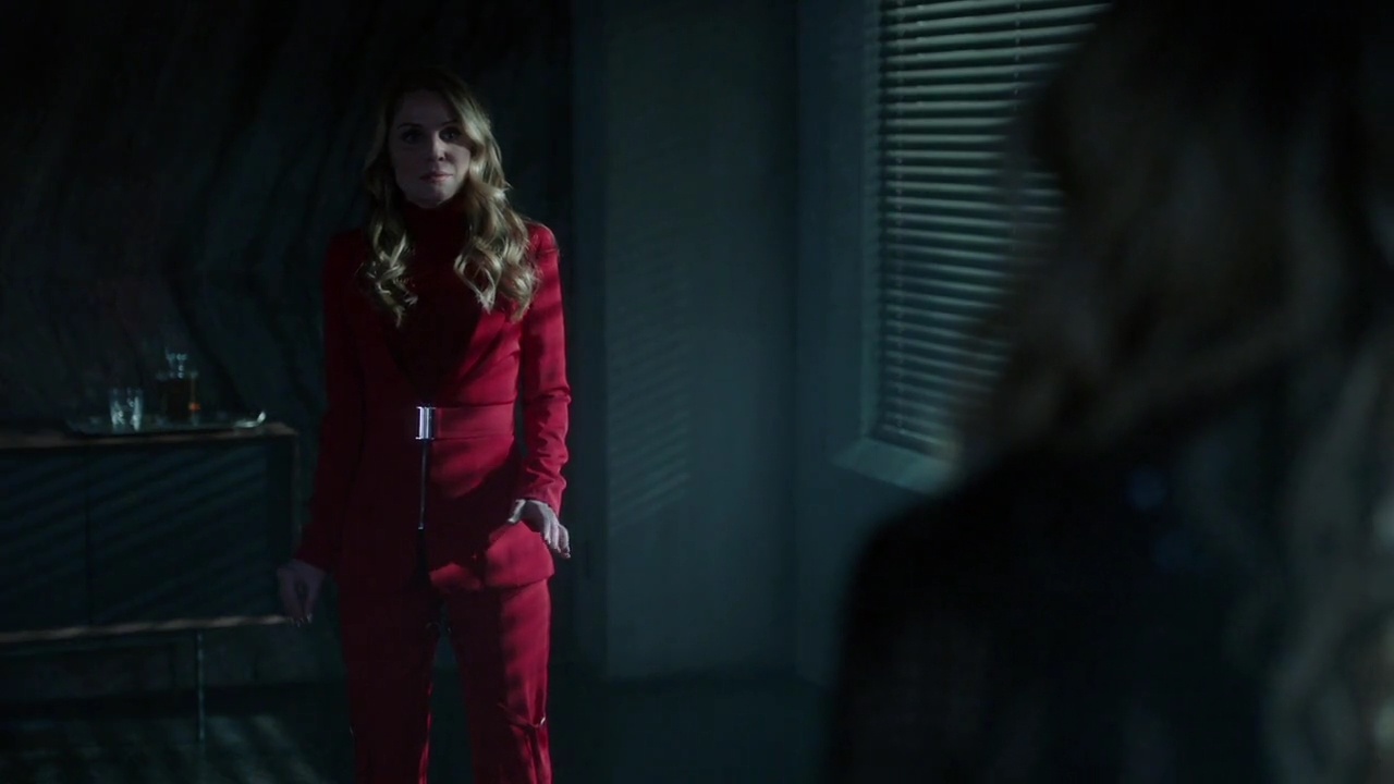 Charmed-Online-dot-nl_Charmed-1x20Ambush02132.jpg