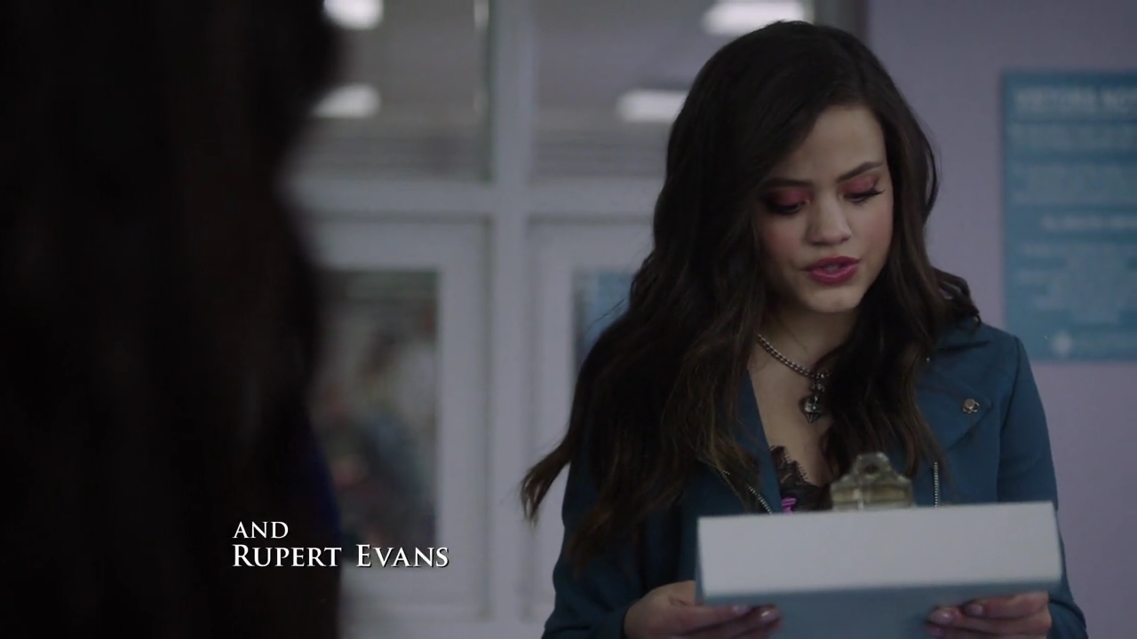 Charmed-Online-dot-nl_Charmed-1x21RedRain00224.jpg