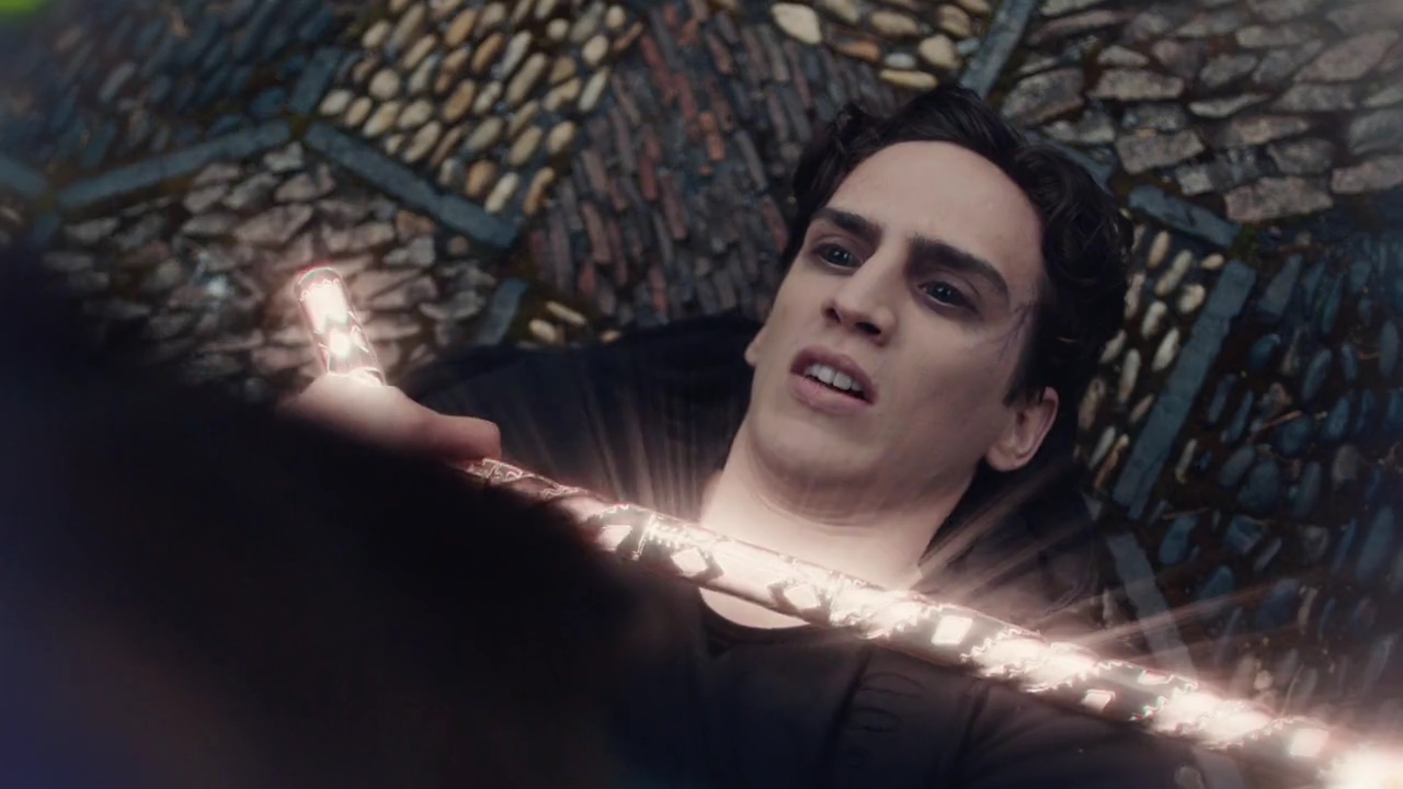 Charmed-Online-dot-nl_Charmed-1x21RedRain01122.jpg Charmed-Online-dot-nl_Charmed-1x21RedRain01122.jpg