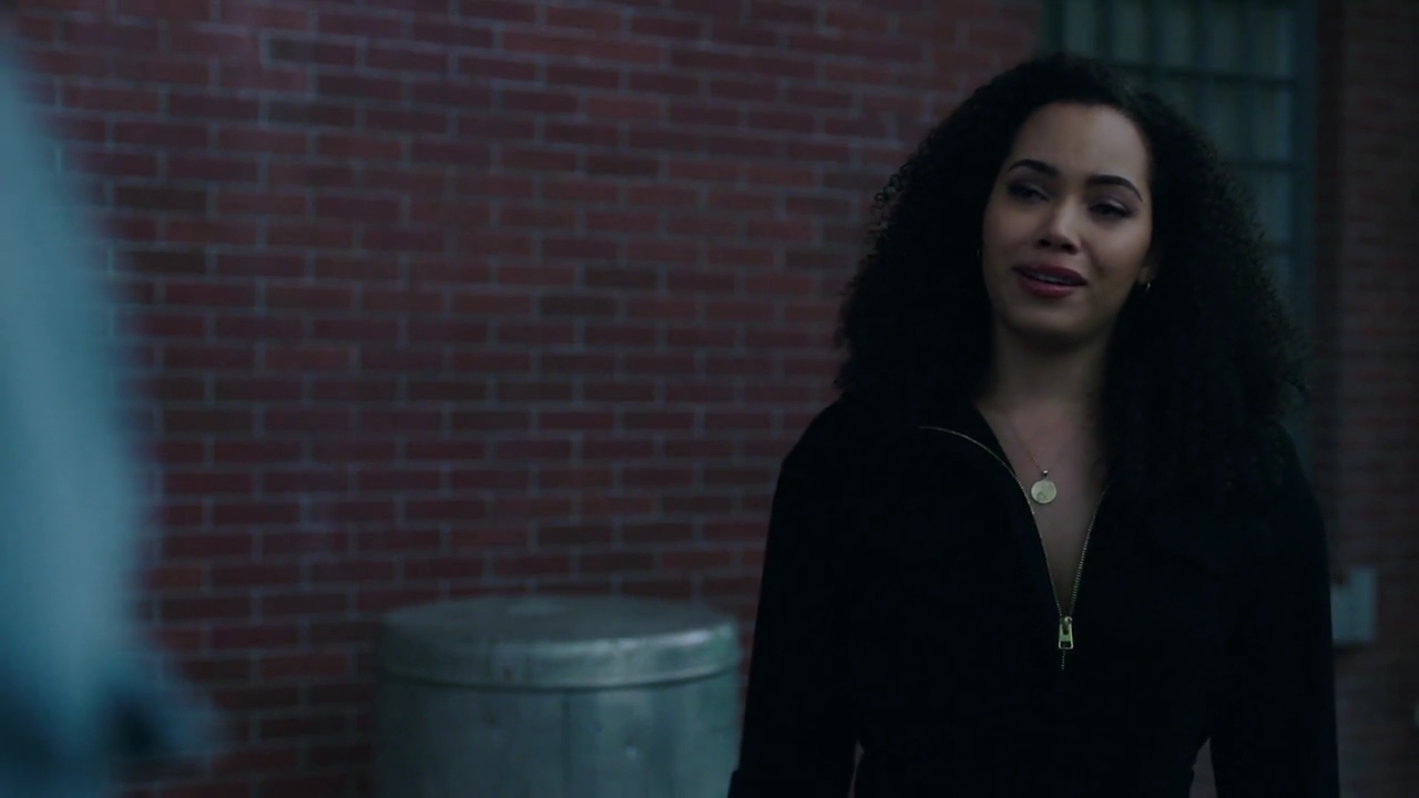 Charmed-Online-dot-nl_Charmed-1x21RedRain01281.jpg