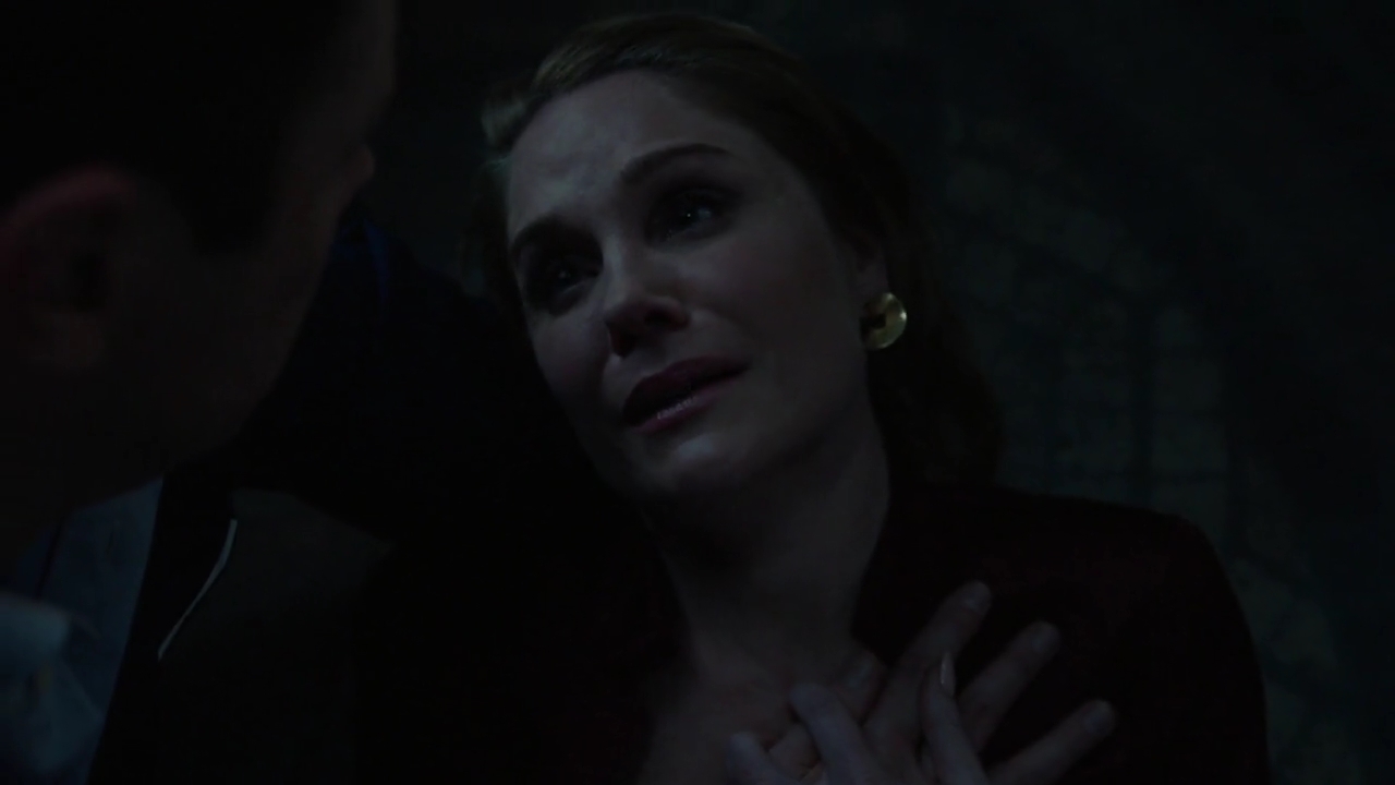 Charmed-Online-dot-nl_Charmed-1x21RedRain01368.jpg