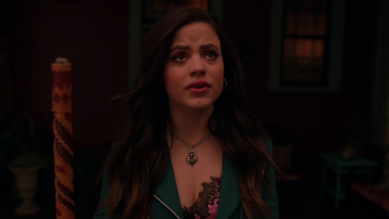 Charmed-Online-dot-nl_Charmed-1x21RedRain01489.jpg