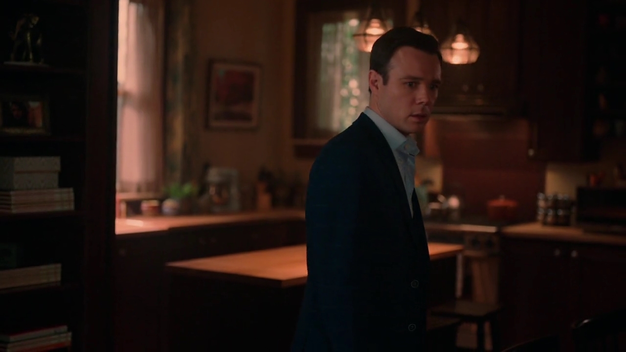 Charmed-Online-dot-nl_Charmed-1x21RedRain01708.jpg