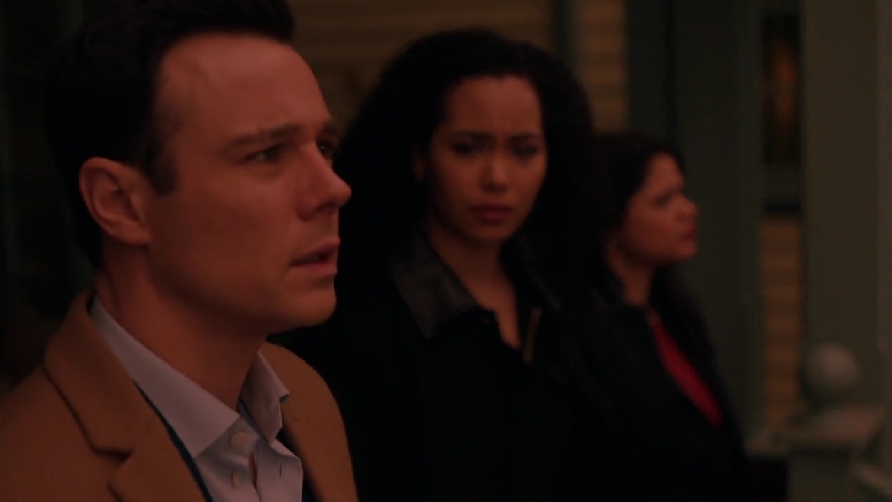 Charmed-Online-dot-nl_Charmed-1x21RedRain01766.jpg
