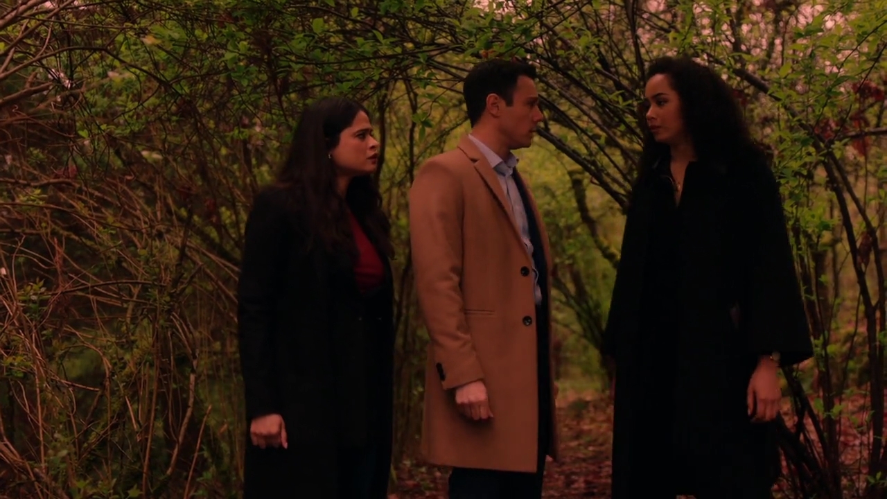 Charmed-Online-dot-nl_Charmed-1x21RedRain01796.jpg