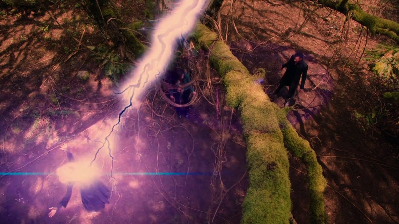 Charmed-Online-dot-nl_Charmed-1x21RedRain01848.jpg