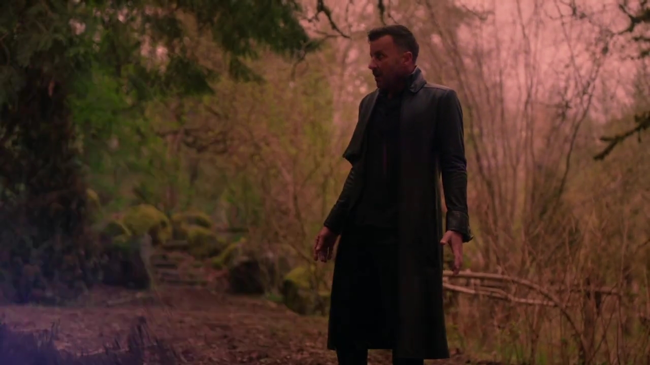 Charmed-Online-dot-nl_Charmed-1x21RedRain01856.jpg