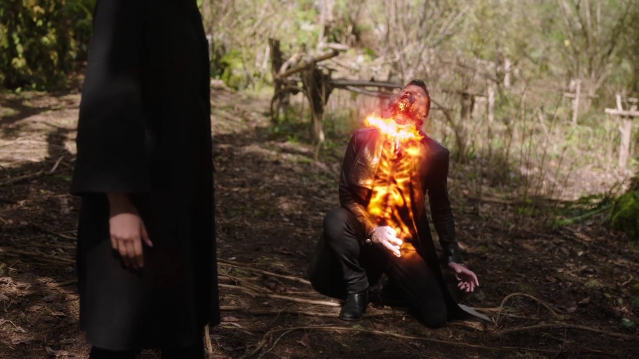Charmed-Online-dot-nl_Charmed-1x21RedRain02074.jpg