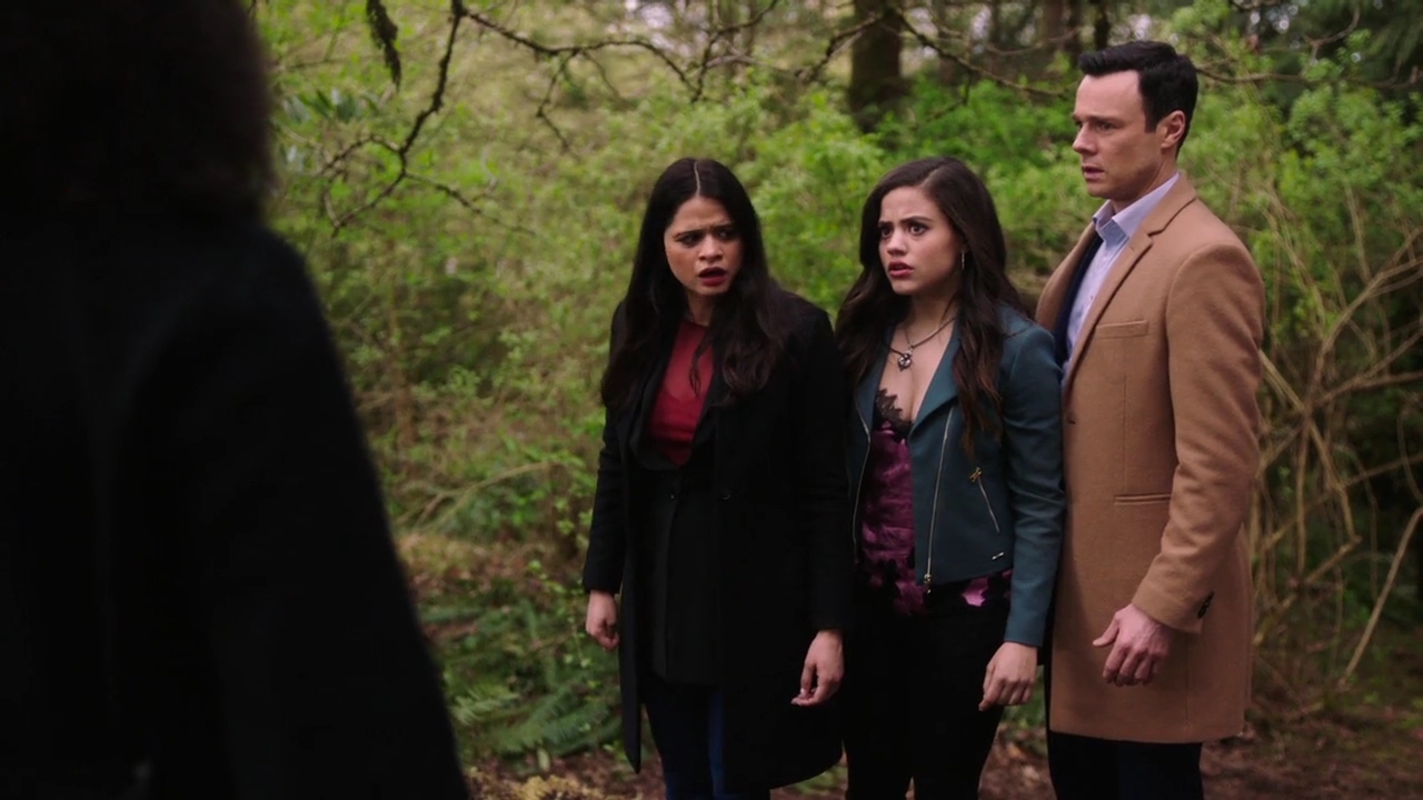 Charmed-Online-dot-nl_Charmed-1x21RedRain02080.jpg Charmed-Online-dot-nl_Charmed-1x21RedRain02080.jpg