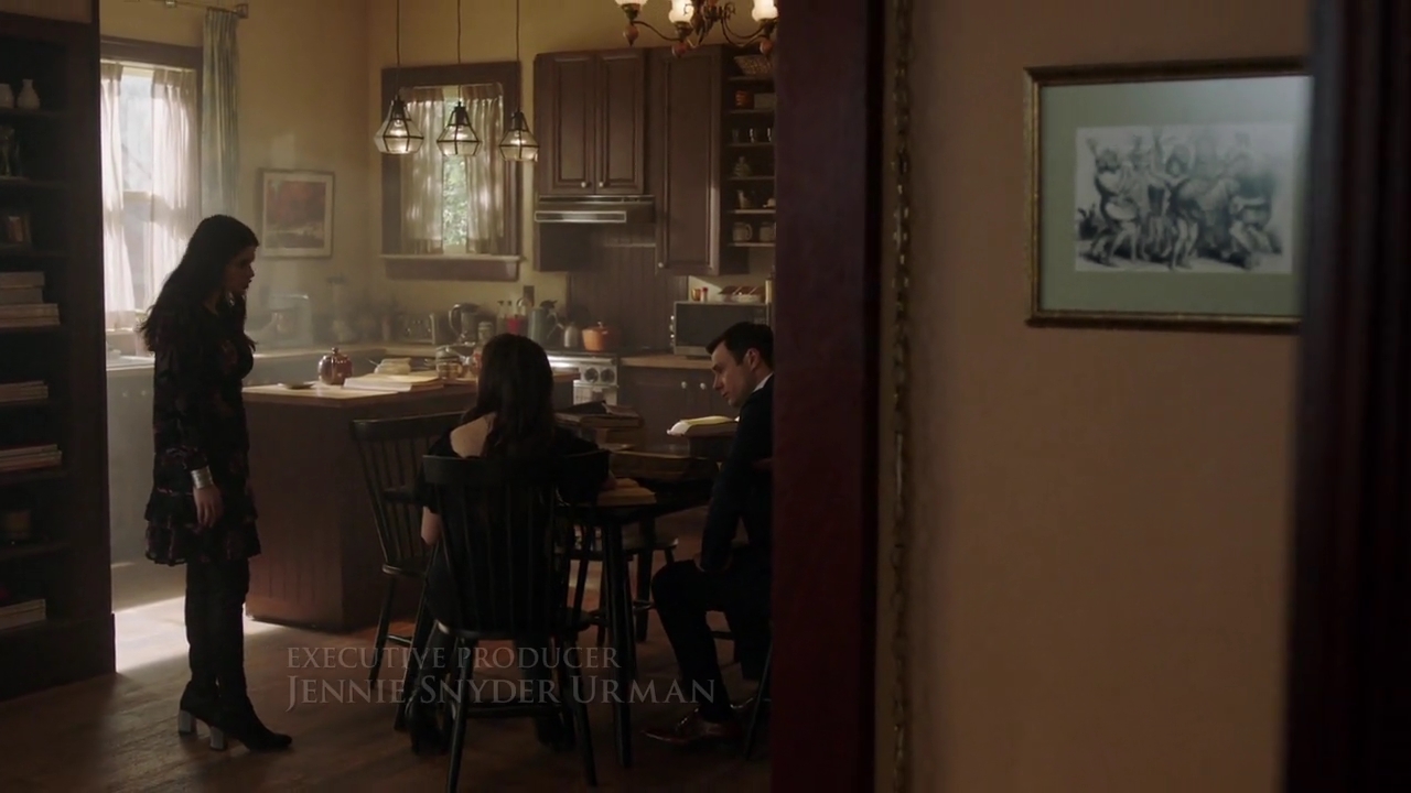 Charmed-Online-dot-nl_Charmed-1x22TheSourceAwakens00153.jpg Charmed-Online-dot-nl_Charmed-1x22TheSourceAwakens00153.jpg