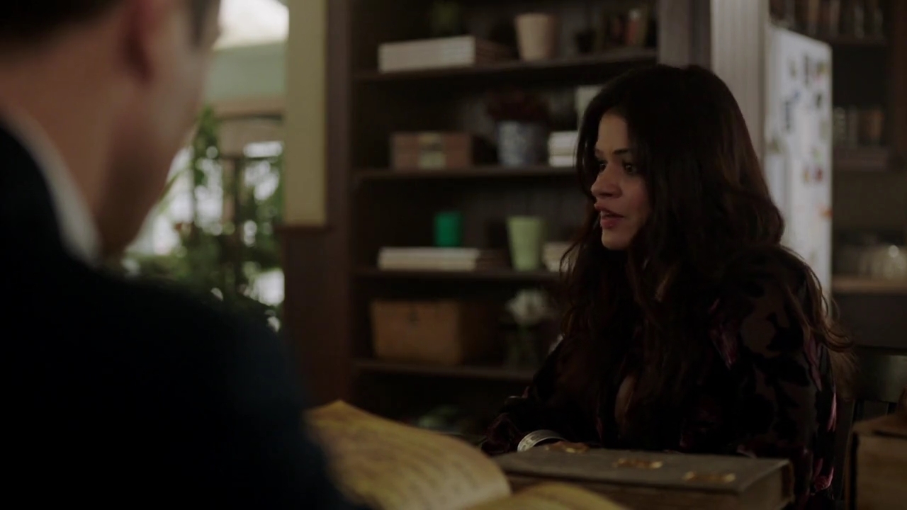 Charmed-Online-dot-nl_Charmed-1x22TheSourceAwakens00178.jpg Charmed-Online-dot-nl_Charmed-1x22TheSourceAwakens00178.jpg