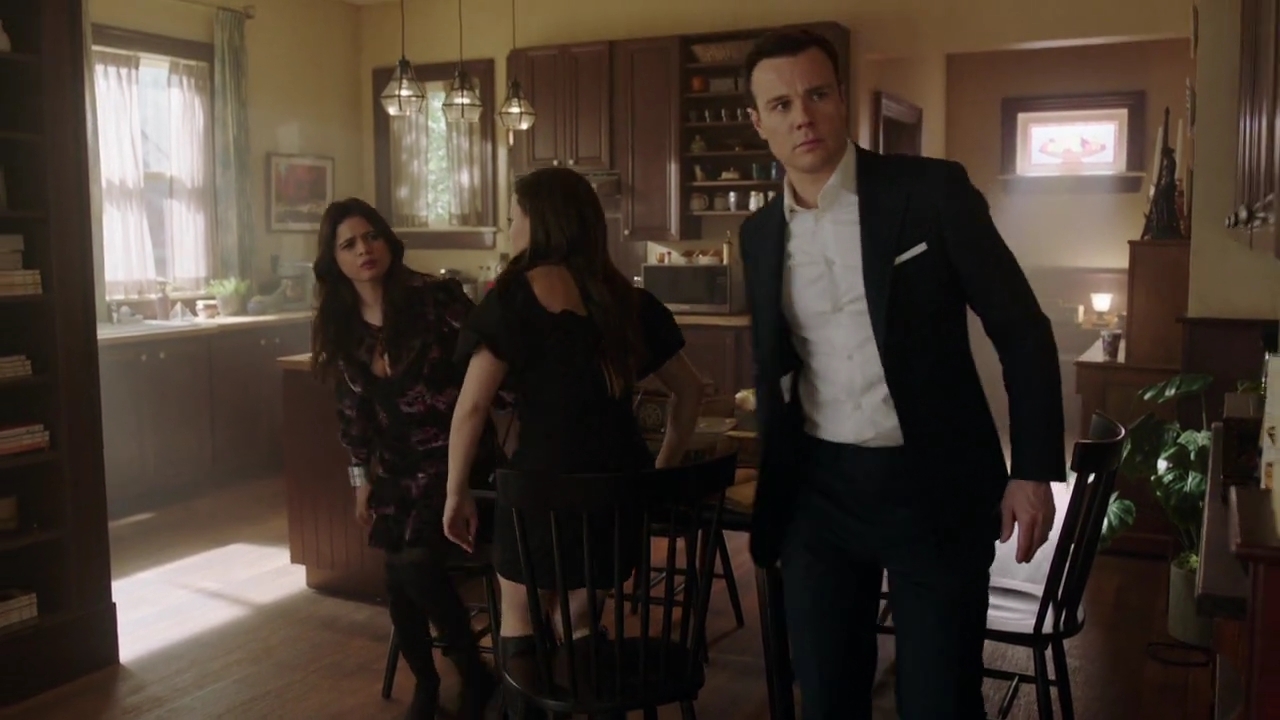 Charmed-Online-dot-nl_Charmed-1x22TheSourceAwakens00187.jpg