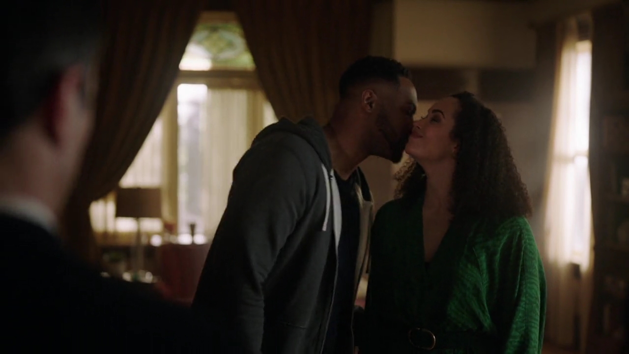 Charmed-Online-dot-nl_Charmed-1x22TheSourceAwakens00211.jpg