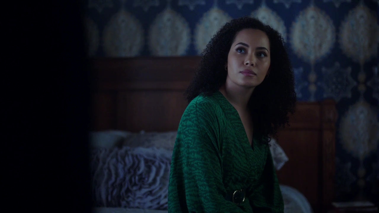 Charmed-Online-dot-nl_Charmed-1x22TheSourceAwakens00501.jpg