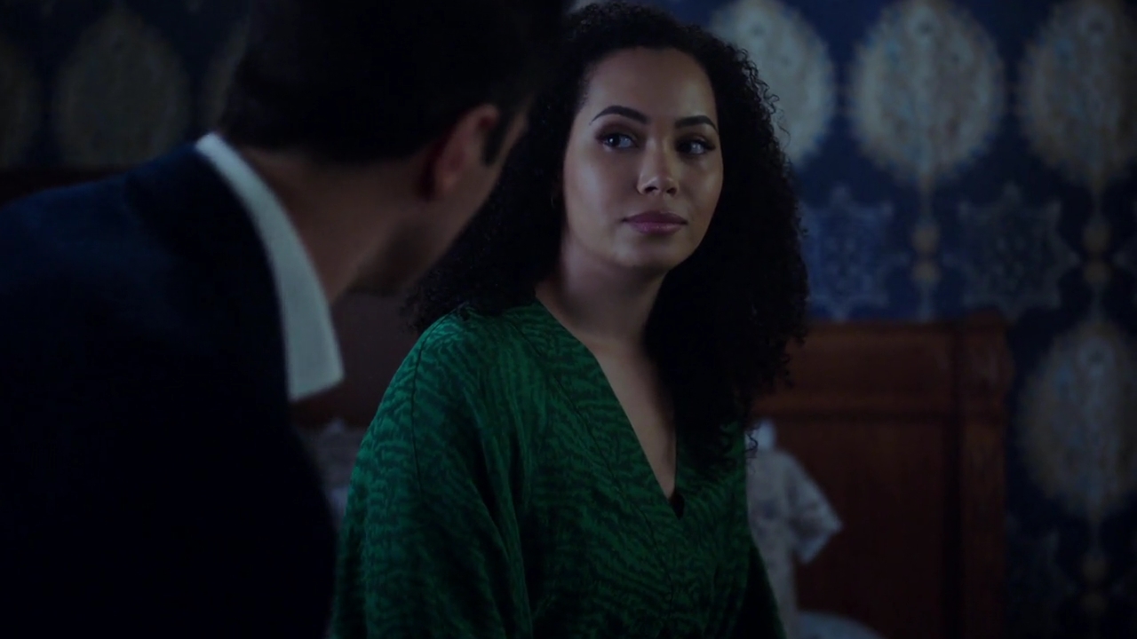 Charmed-Online-dot-nl_Charmed-1x22TheSourceAwakens00523.jpg Charmed-Online-dot-nl_Charmed-1x22TheSourceAwakens00523.jpg