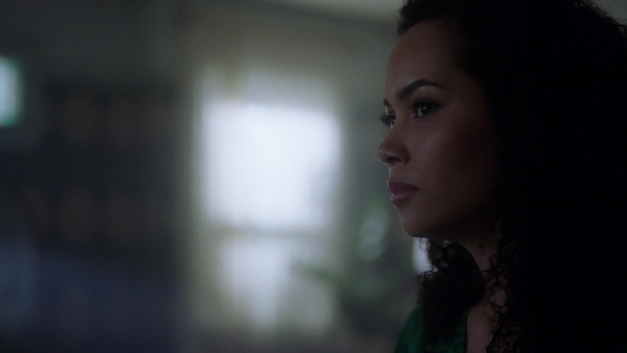 Charmed-Online-dot-nl_Charmed-1x22TheSourceAwakens00591.jpg Charmed-Online-dot-nl_Charmed-1x22TheSourceAwakens00591.jpg