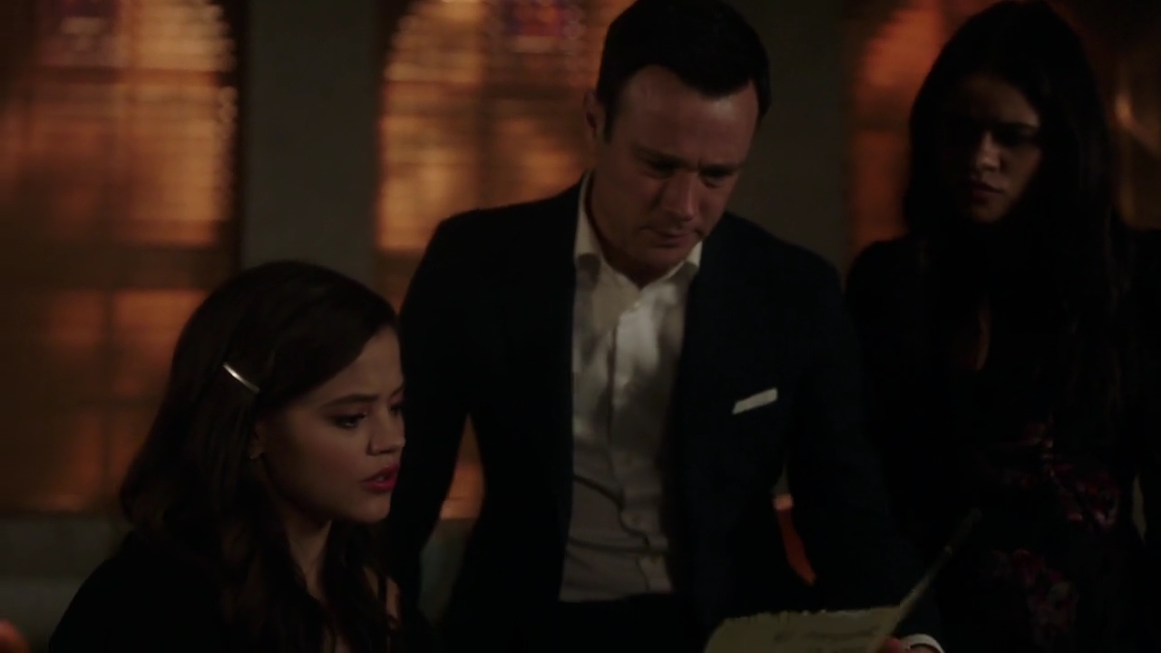 Charmed-Online-dot-nl_Charmed-1x22TheSourceAwakens00600.jpg
