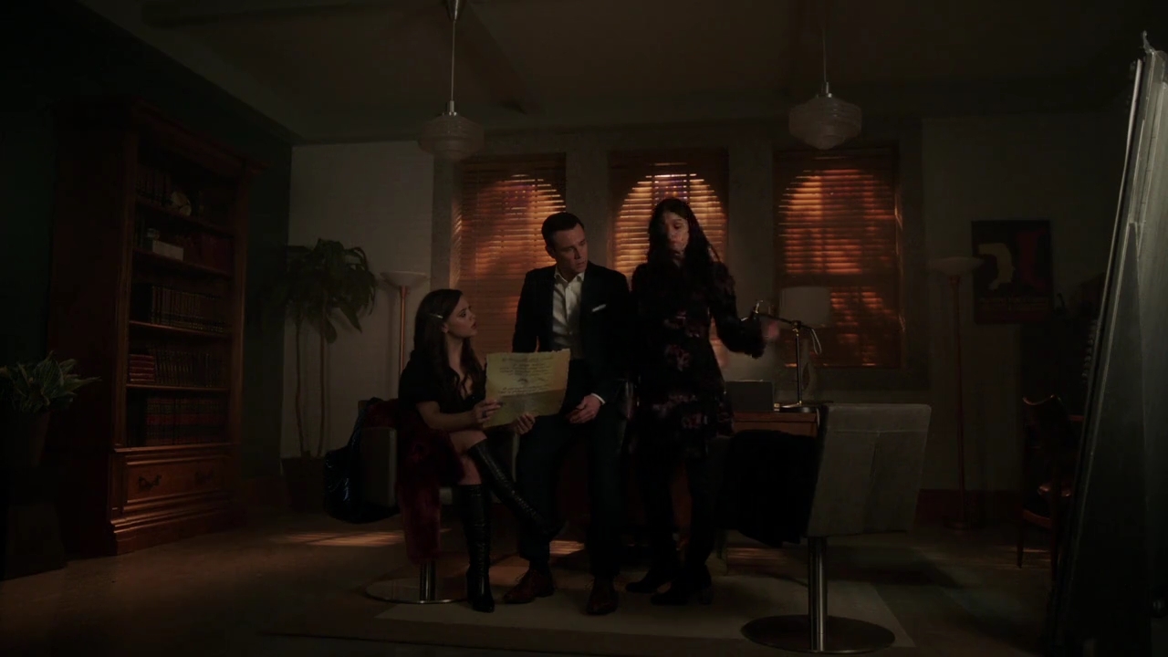 Charmed-Online-dot-nl_Charmed-1x22TheSourceAwakens00616.jpg Charmed-Online-dot-nl_Charmed-1x22TheSourceAwakens00616.jpg