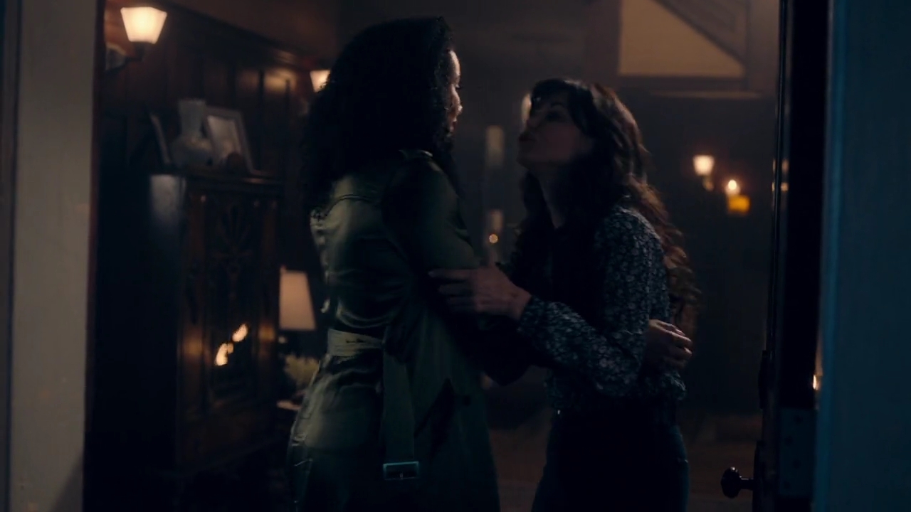 Charmed-Online-dot-nl_Charmed-1x22TheSourceAwakens00693.jpg