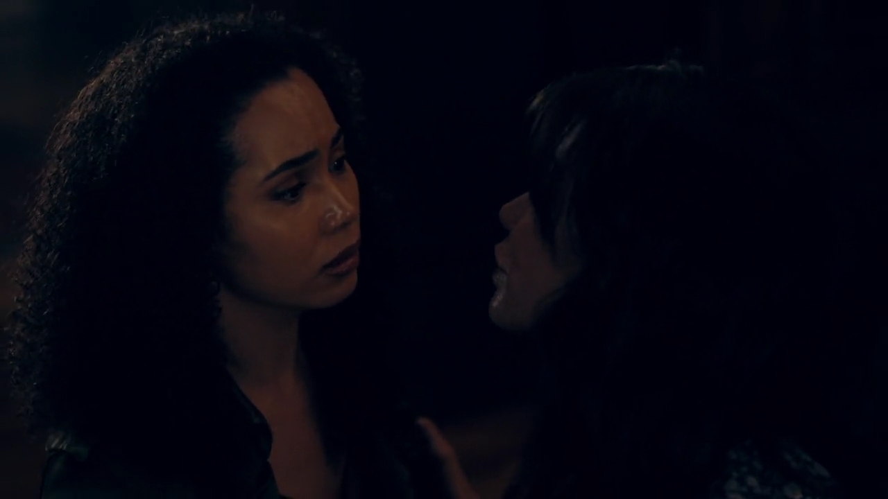 Charmed-Online-dot-nl_Charmed-1x22TheSourceAwakens00716.jpg