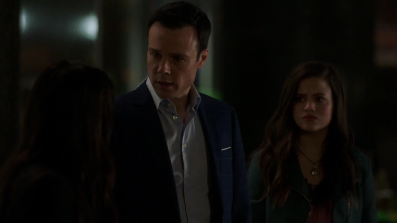 Charmed-Online-dot-nl_Charmed-1x22TheSourceAwakens01744.jpg