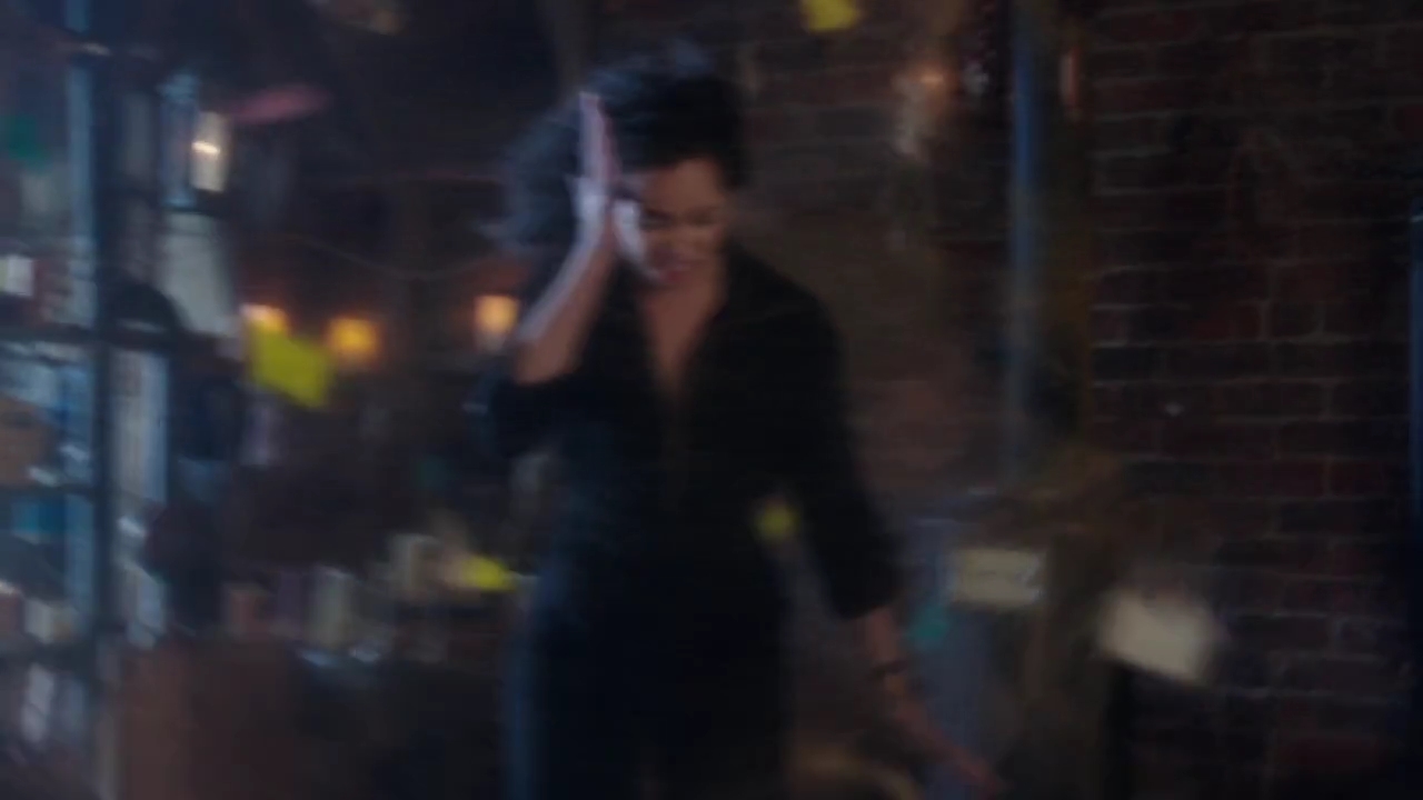 Charmed-Online-dot-nl_Charmed-1x22TheSourceAwakens01784.jpg Charmed-Online-dot-nl_Charmed-1x22TheSourceAwakens01784.jpg