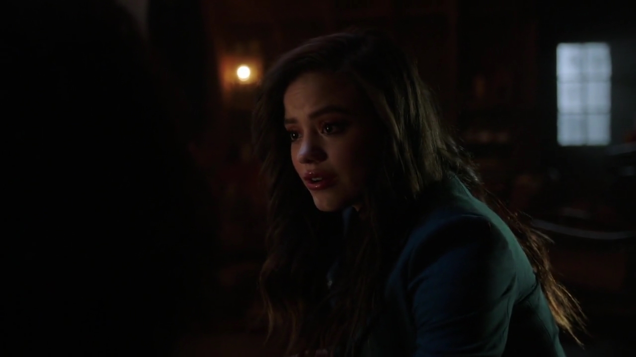 Charmed-Online-dot-nl_Charmed-1x22TheSourceAwakens01881.jpg Charmed-Online-dot-nl_Charmed-1x22TheSourceAwakens01881.jpg