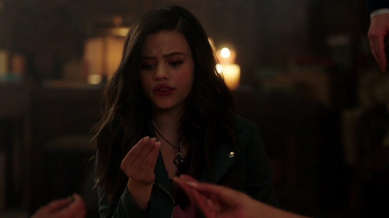 Charmed-Online-dot-nl_Charmed-1x22TheSourceAwakens02022.jpg