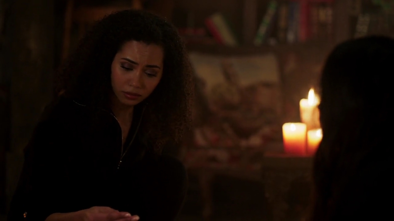 Charmed-Online-dot-nl_Charmed-1x22TheSourceAwakens02037.jpg