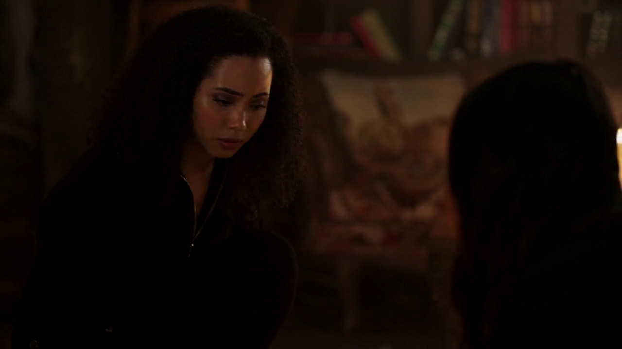 Charmed-Online-dot-nl_Charmed-1x22TheSourceAwakens02041.jpg