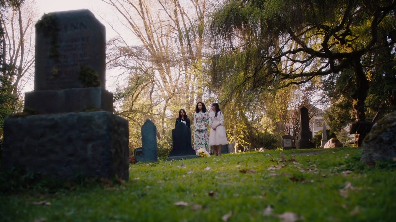 Charmed-Online-dot-nl_Charmed-1x22TheSourceAwakens02055.jpg