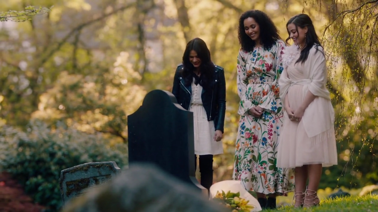Charmed-Online-dot-nl_Charmed-1x22TheSourceAwakens02064.jpg