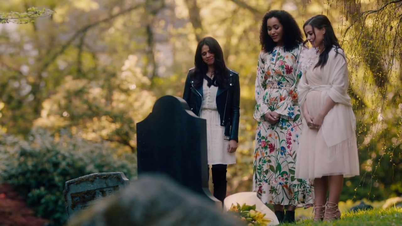 Charmed-Online-dot-nl_Charmed-1x22TheSourceAwakens02066.jpg