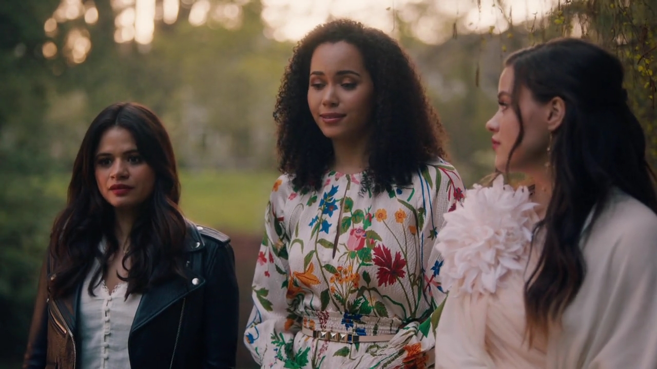 Charmed-Online-dot-nl_Charmed-1x22TheSourceAwakens02079.jpg