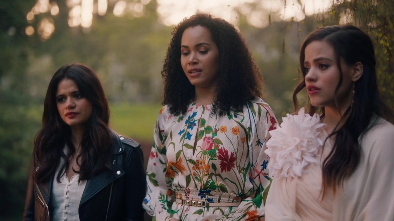 Charmed-Online-dot-nl_Charmed-1x22TheSourceAwakens02088.jpg