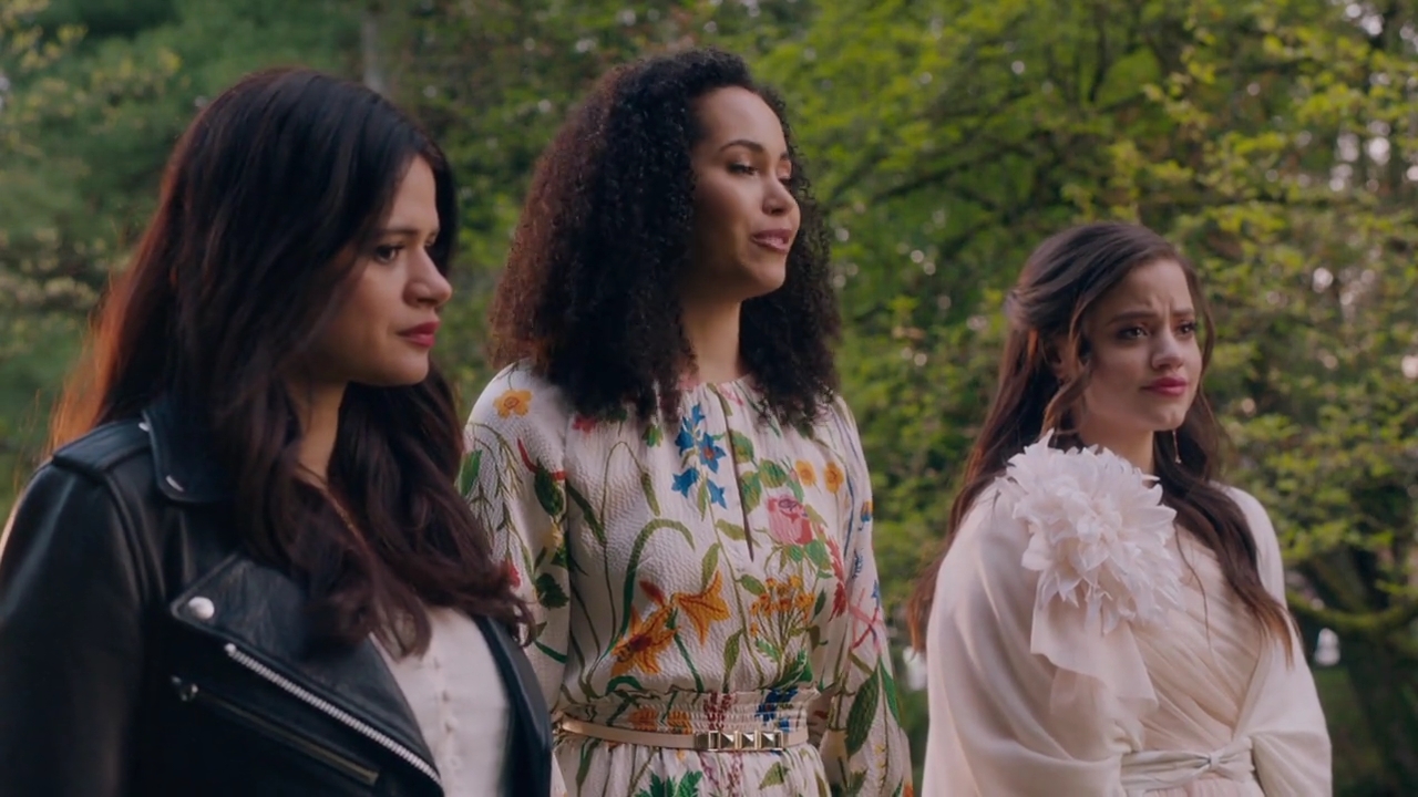 Charmed-Online-dot-nl_Charmed-1x22TheSourceAwakens02108.jpg