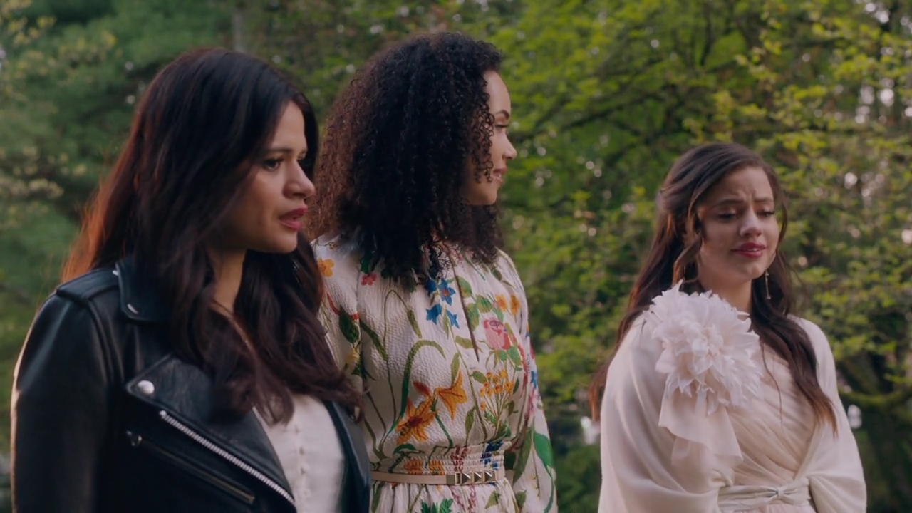 Charmed-Online-dot-nl_Charmed-1x22TheSourceAwakens02110.jpg