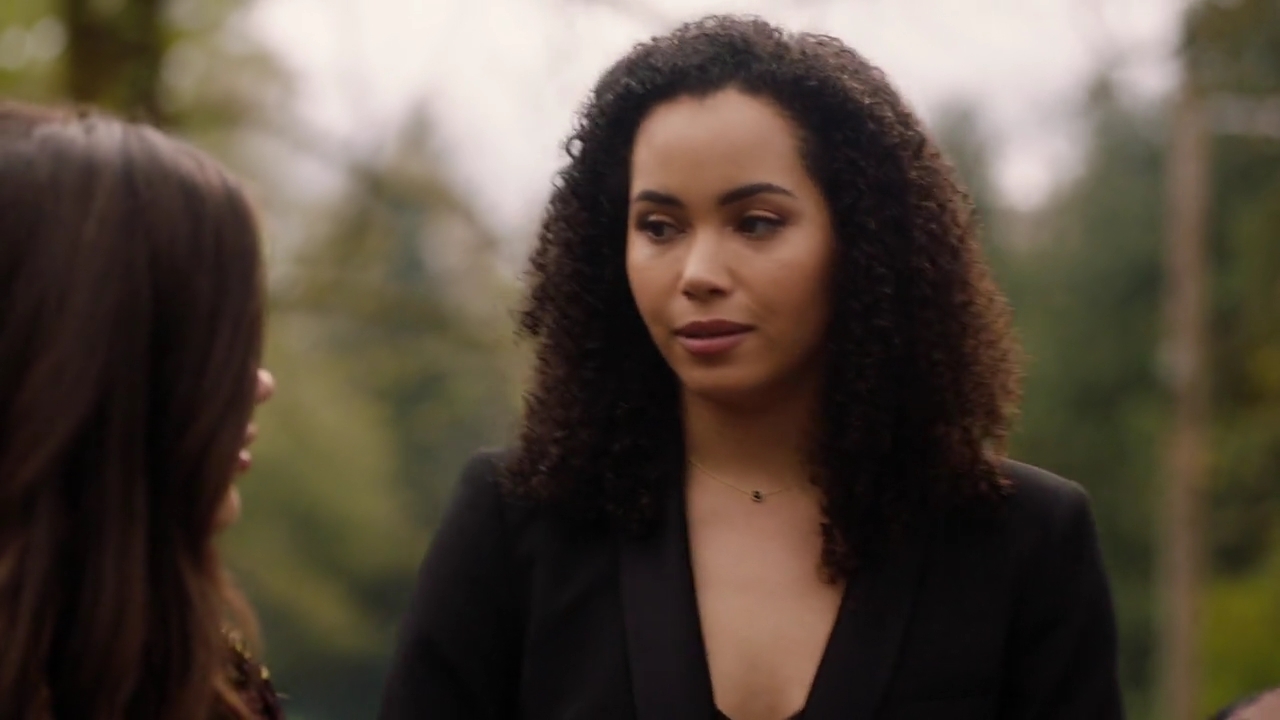 Charmed-Online-dot-nl_Charmed-1x22TheSourceAwakens02348.jpg