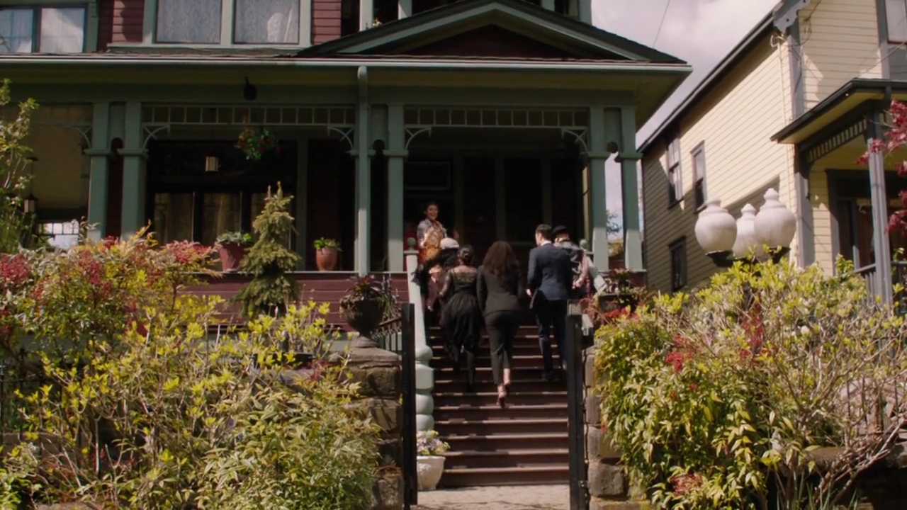 Charmed-Online-dot-nl_Charmed-1x22TheSourceAwakens02436.jpg