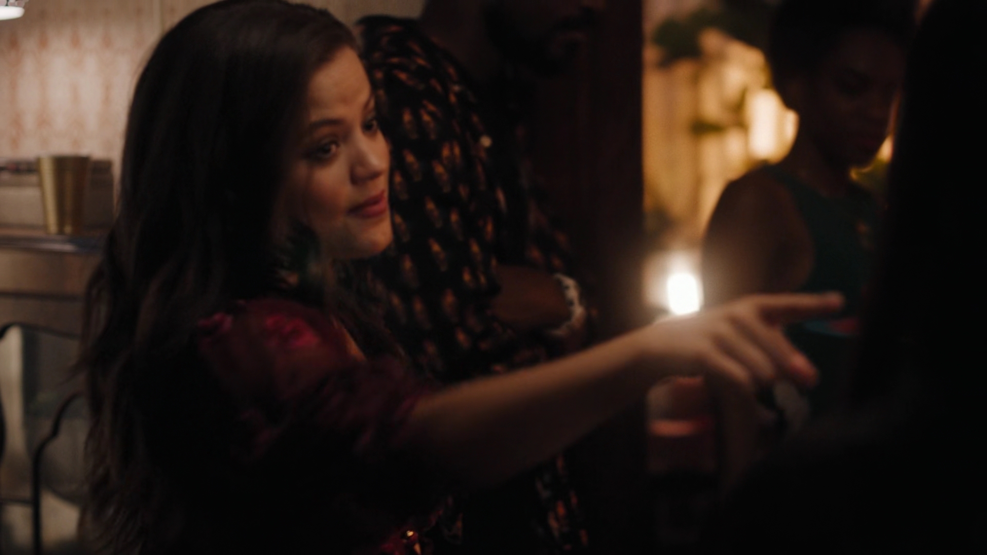 Charmed-Online-dot-nl_Charmed2x01-SafeSpace00458.jpg