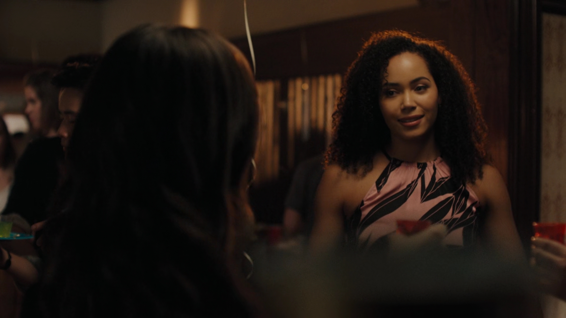 Charmed-Online-dot-nl_Charmed2x01-SafeSpace00474.jpg