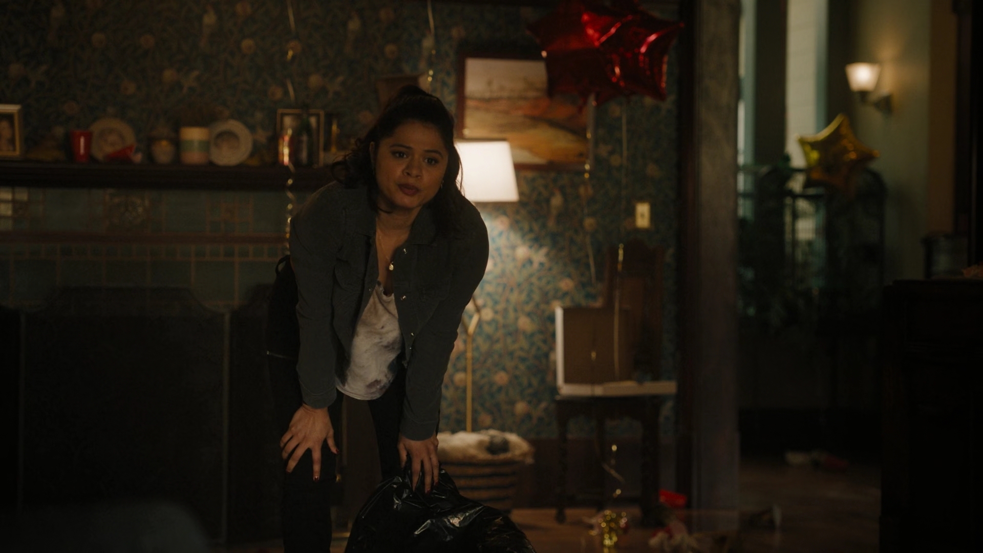 Charmed-Online-dot-nl_Charmed2x01-SafeSpace00518.jpg