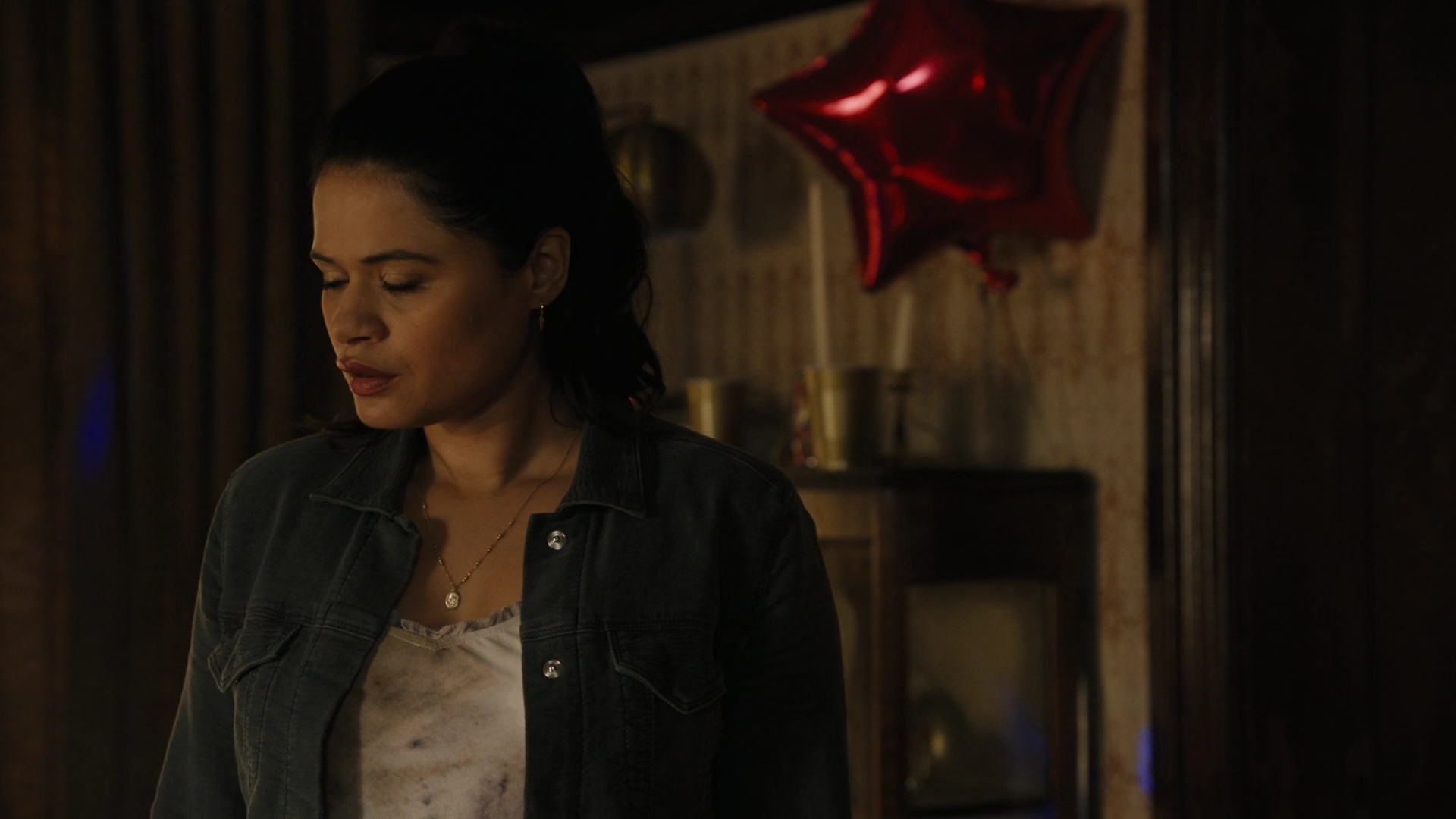Charmed-Online-dot-nl_Charmed2x01-SafeSpace00557.jpg