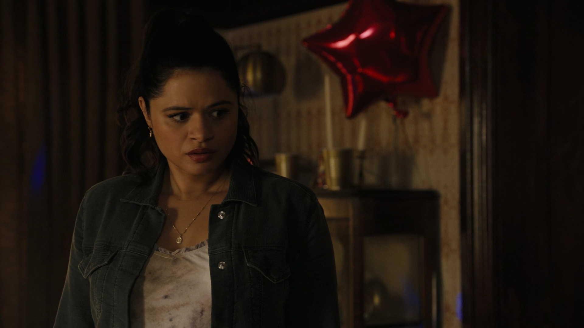Charmed-Online-dot-nl_Charmed2x01-SafeSpace00558.jpg