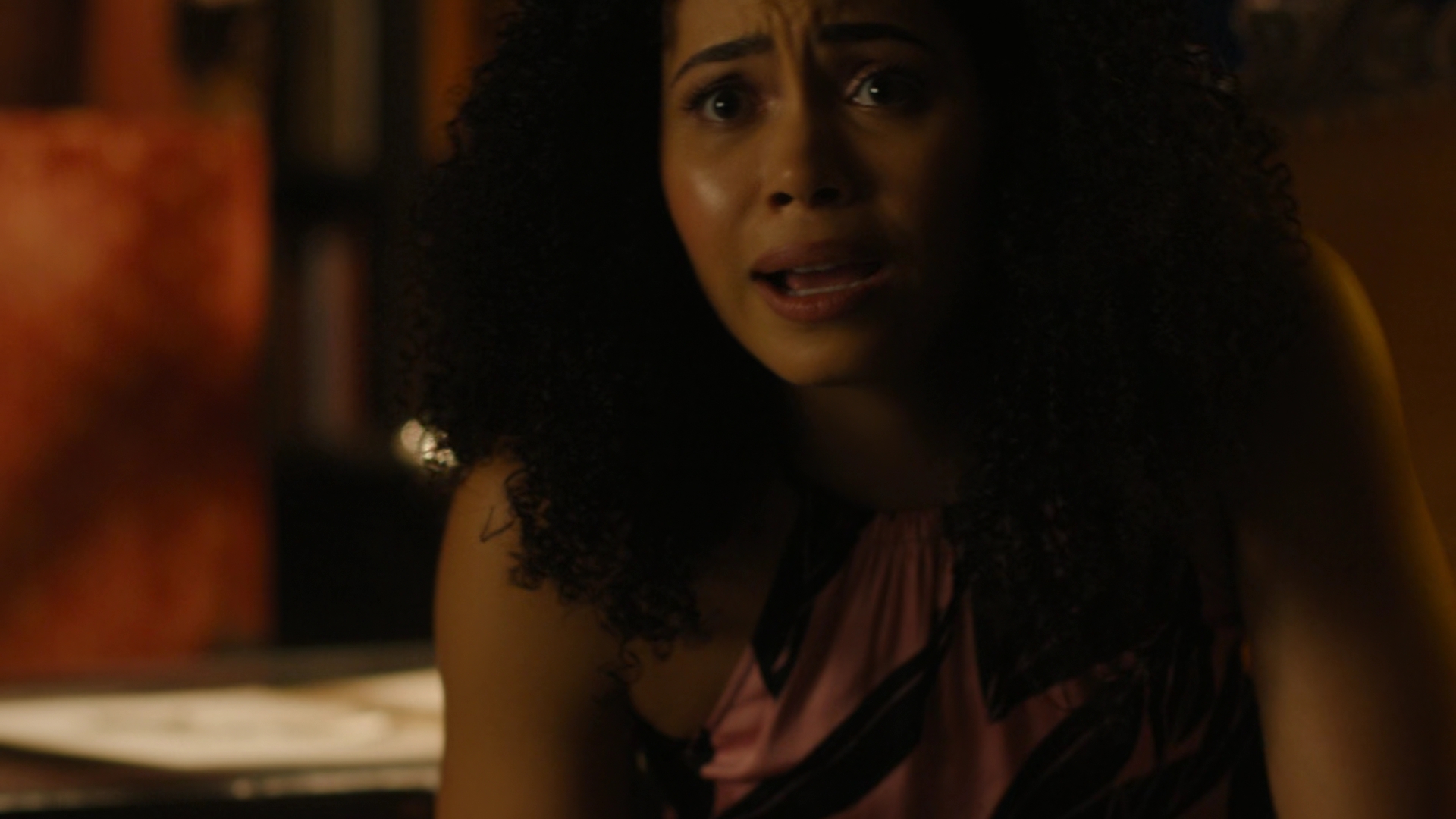 Charmed-Online-dot-nl_Charmed2x01-SafeSpace00898.jpg Charmed-Online-dot-nl_Charmed2x01-SafeSpace00898.jpg