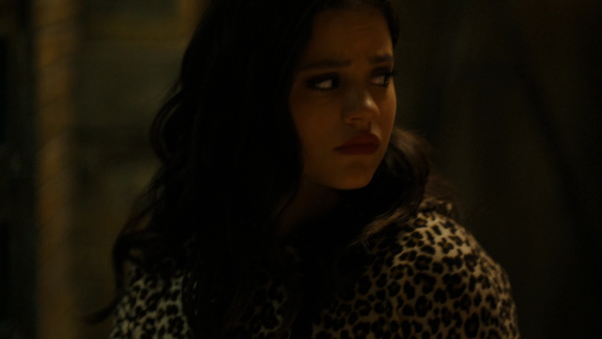 Charmed-Online-dot-nl_Charmed2x01-SafeSpace00955.jpg